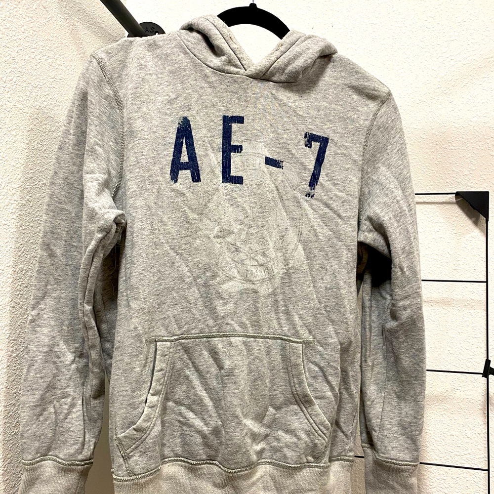 Vintage AE Sweatshirt